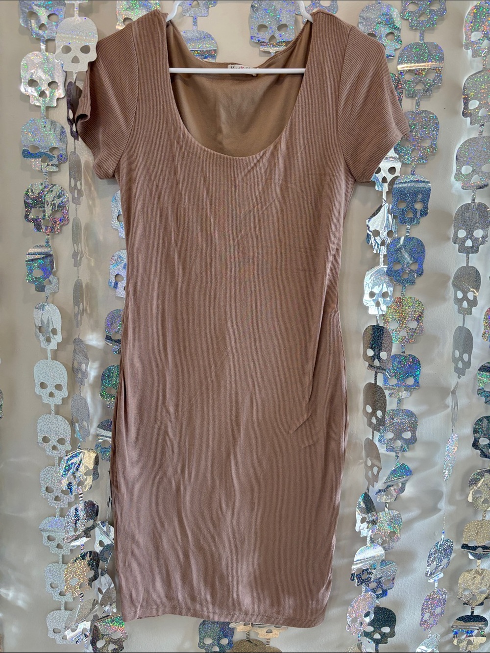 Heart Hips Scoop Neck Short Sleeve Tunic Dress - Taupe